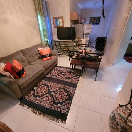 #1 Jacaranda Vacation Home Spanish Town Eksteriør bilde