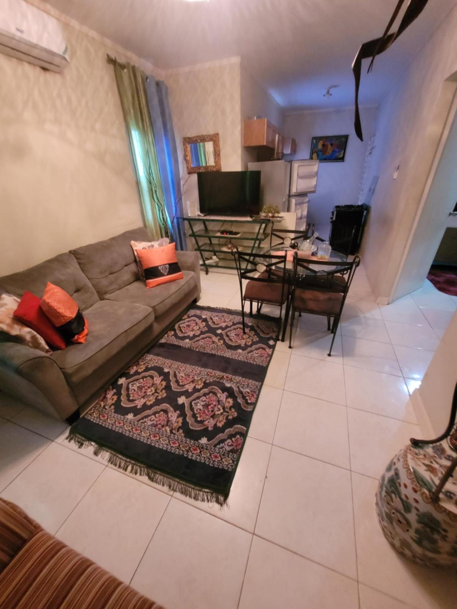 #1 Jacaranda Vacation Home Spanish Town Eksteriør bilde