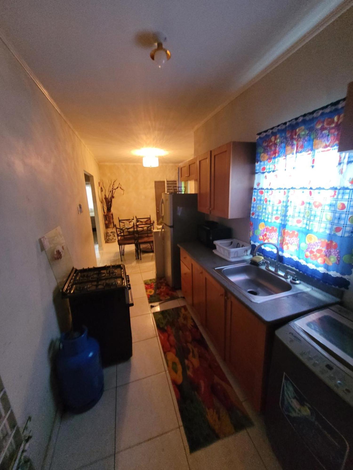 #1 Jacaranda Vacation Home Spanish Town Eksteriør bilde